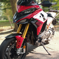Multistrada v4 pikes peak