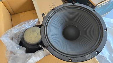 CAR AUDIO