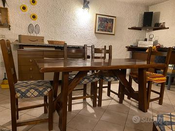 Tavolo legno rustico