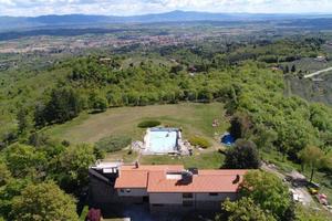 Villa di 600 m² con 5 locali e box auto a Monte Sa