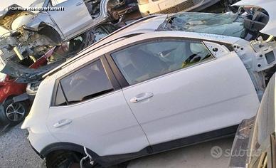 Kia stonic scocca per taglio lamiera