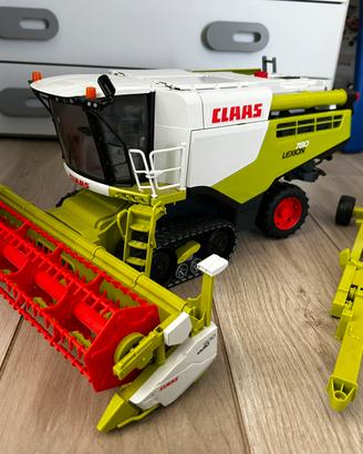 Mietitrebbia Claas Lexion 780 Terra Trac
