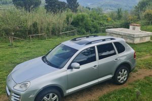 Porsche cayenne 3000 d