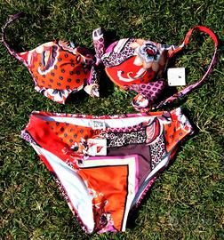Costume da mare 2 pezzi nuovo, in Lycra