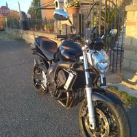 Yamaha FZ6