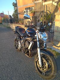 Yamaha FZ6