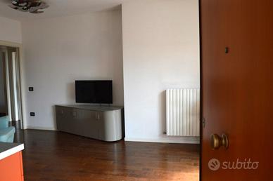 Luminoso trilocale cod. M.2519