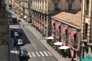 Etnea -Regina margherita nobiliare divisibile365mq