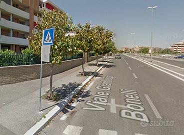 Attività / Licenza di 200 m² con 1 locale a Roma