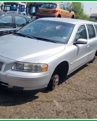 Ricambi Usati VOLVO V70 II 2005