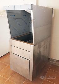 Barbecue Griglia a Carbone con Cappa