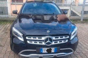 Mercedes GLA automatica