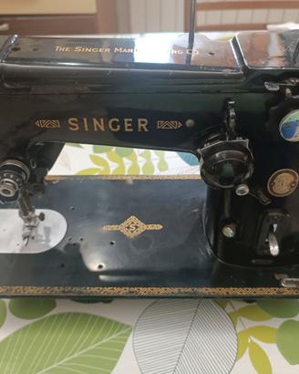 Macchina da cucire Singer 306 vintage