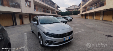 Auto per uso rappresentante