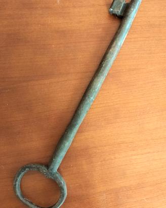 Antica grande chiave 1800 da portone ferro a mano 