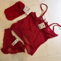 Canotta, slip e calzini