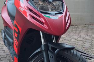 Aprilia sr50 motard 2018
