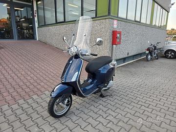 Vespa Primavera 125