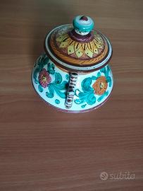 biscottiera in ceramica dipinta a mano deruta