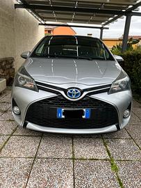 Toyota Yaris Hybrid - Full Optional - Safety Sense