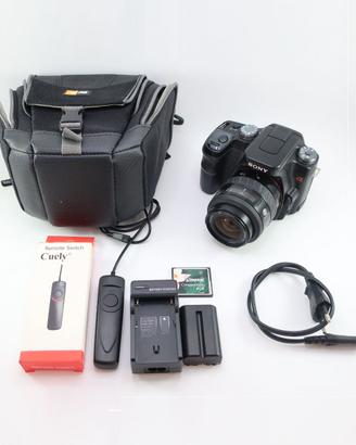 Sony DSLR A10 + obb. Minolta AF 35-70 + accessori