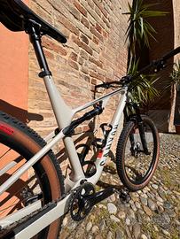 Mtb lux trail canyon xl