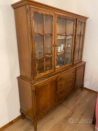 Credenza verrina in stile eclettico italiano
