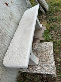 Panchina in pietra antica