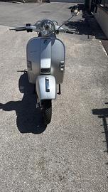 vespa 125 px
