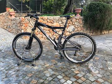 Bici MB ROCKRIDER 9.2