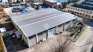 CAPANNONE A SAN GIULIANO MILANESE