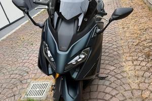 Yamaha T-MAX 560 tech-max 4900km!!