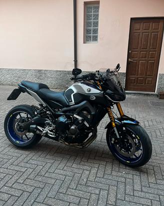 Mt09SP