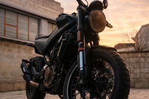 Husqvarna Svartpilen 125 2025 | 5.000 km |