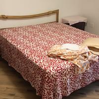 LETTO COMPLETO (RETE + MATERASSO + 2 COMODINI)