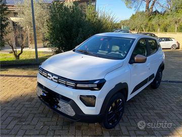 Nuova Dacia Spring Extreme 65