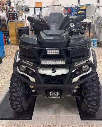 Can Am Outlander Special Ediction biposto