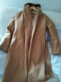cappotto  con cappuccio 