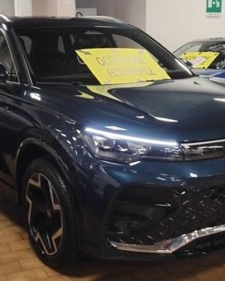 VOLKSWAGEN Tiguan 2.0 TDI 150 CV DSG R-Line C/GR