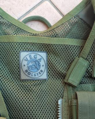 Gilet tattico Vega mai usato.