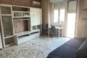 Stanza libera settimana luglio e agosto