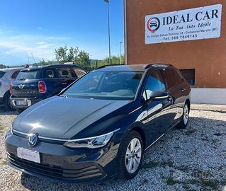Volkswagen Golf 8. 2.0 TDI 116CV DSG Style