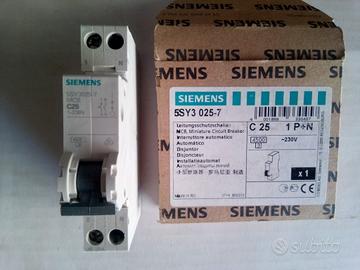 SIEMENS 5SY3025-7 25A Interruttore Bipolare 230V C