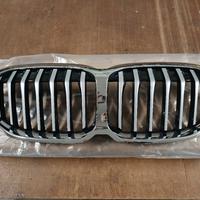 Griglia anteriore BMW original serie 1 F40 7450957