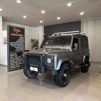 Land Rover Defender VI 2007 90 Defender 90 2.4 td 