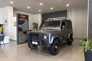 Land Rover Defender VI 2007 90 Defender 90 2.4 td 