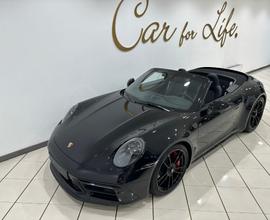 PORSCHE 911 Carrera 4 GTS Cabriolet