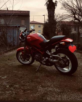 Moto Ducati Monster S2R 800 2005