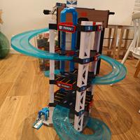 Bosch garage macchinine Hot Wheels Theo Klein