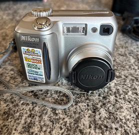 Fotocamera nikon coolpix 4300